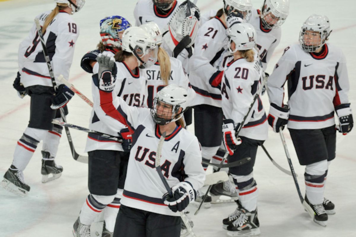 USA Women's Olympic Hockey Players