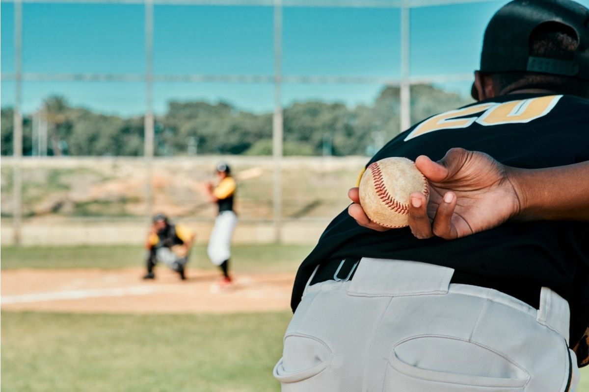 MLB Fans Are Frustrated With Modern Baseball Strategy, and One Decision Keeps Getting Blamed, “Managers Overthink Everything Now”